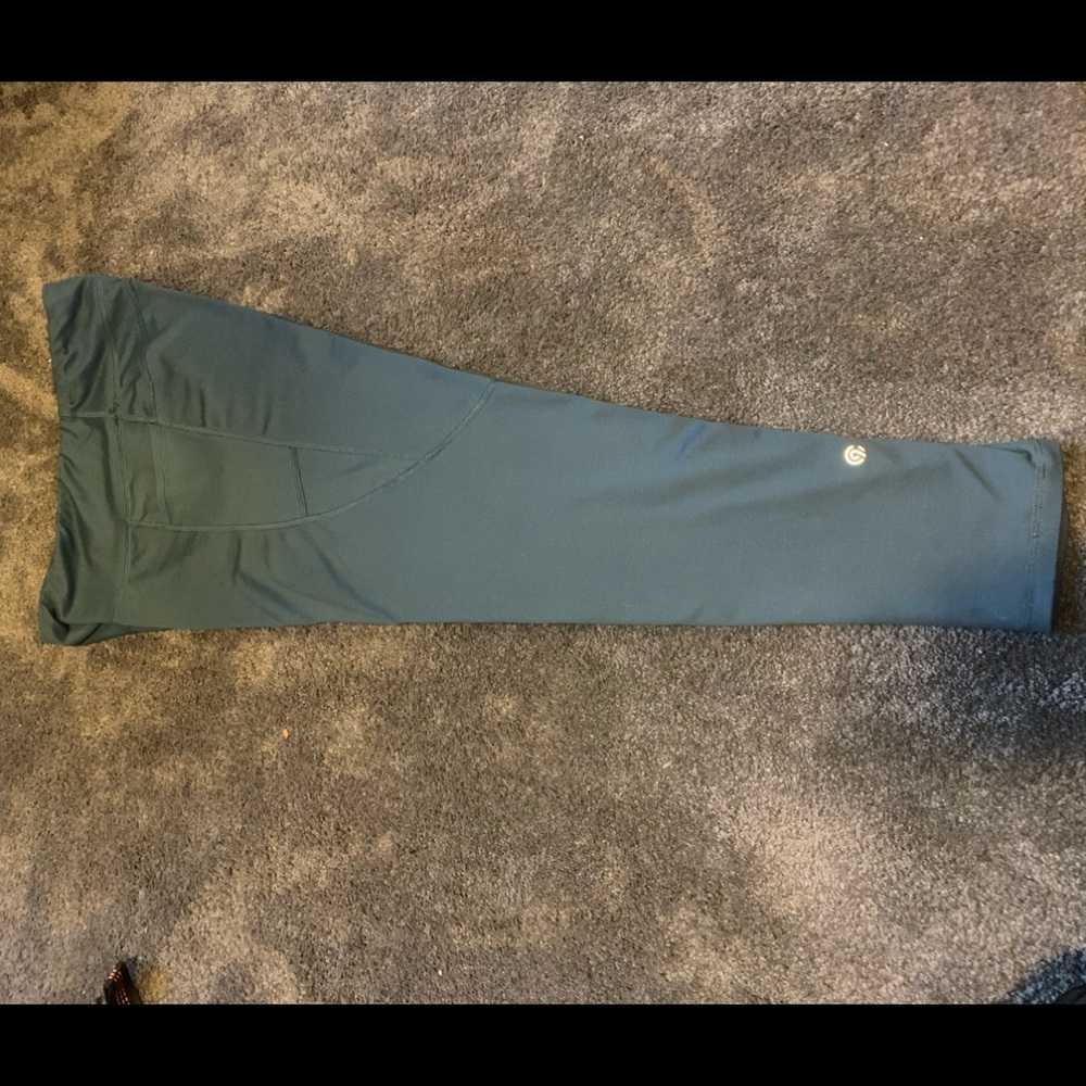 C9 Women’s 3/4 Length Workout Leggings